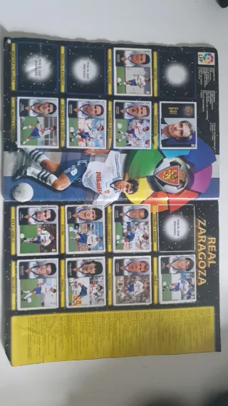 Álbum cromos Liga 98-99 Oficial. No está completo
