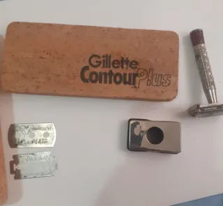 Máquina afeitar Gillette Contour Plus y hojas