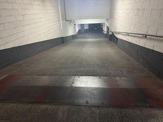 Garaje en venta en Arenal - La Pólvora en Dos Hermanas