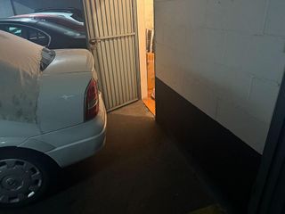 Garaje en venta en Arenal - La Pólvora en Dos Hermanas