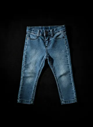 2 Calças Jeans 9-12 Meses 3 Pommes