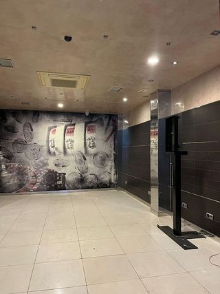 Edificio en venta en Carmona