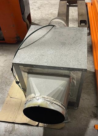 Campana extractora industrial con motor