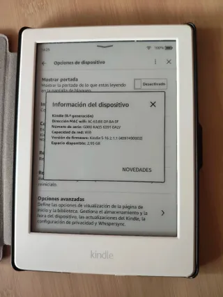 Amazon Kindle di ottava generazione bianco