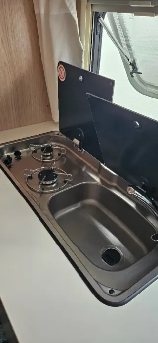 Caravana Adria Aviva 400 DK