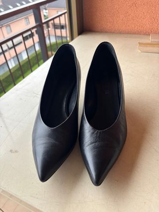 Décolleté nere punta