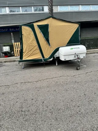 Remolque tienda comanche