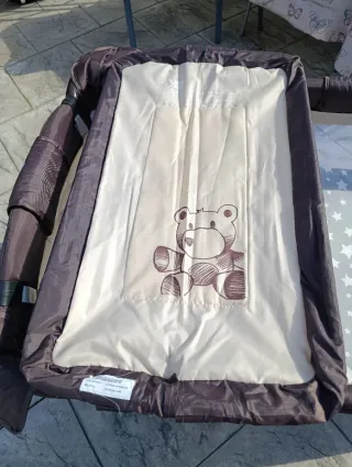 Cuna de viaje con cambiador + colchon