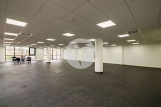 Oficina en alquiler en Sant Just Desvern