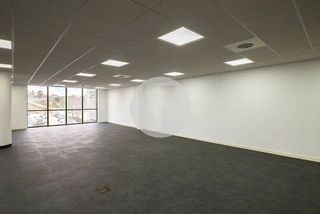 Oficina en alquiler en Sant Just Desvern