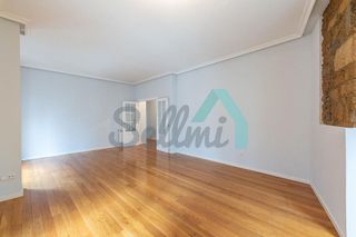 Piso en alquiler en Casco Histórico en Oviedo