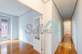 Piso en alquiler en Casco Histórico en Oviedo