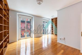 Piso en alquiler en Casco Histórico en Oviedo