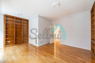 Piso en alquiler en Casco Histórico en Oviedo