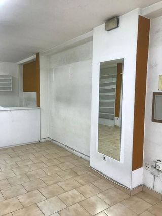 Local comercial en alquiler en Ensanche - Sar en Santiago de Compostela