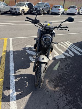 Benelli Leoncino 125