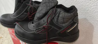 Botas de seguridad Panter negras (sin estrenar)