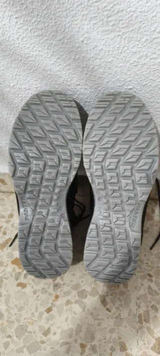 Botas de seguridad Panter negras (sin estrenar)