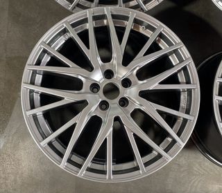 Llantas Volvo Land Rover 20"