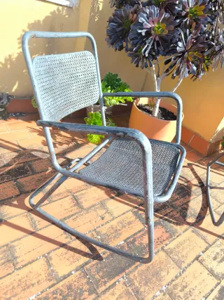 Mecedora Vintage Exterior Metal Gris