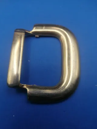 Fibbie dorate per cinture