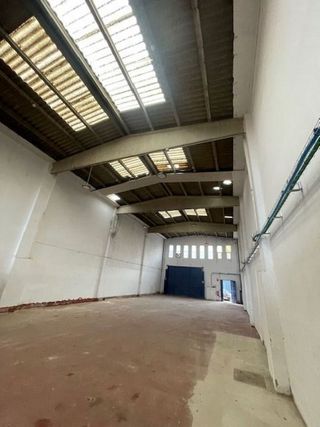 Nave industrial en venta en Centre en Prat de Llobregat, El