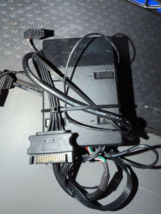 Caja PC Lian Li con Placa Base y Procesador