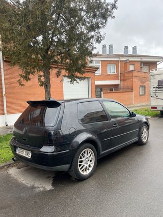 Volkswagen Golf 2002