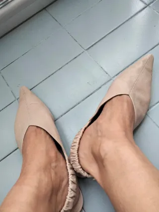 Zapatos destalonados beige una sola puesta