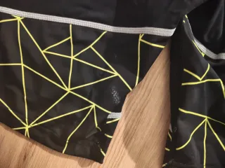 Mallas Running KON Negras y Amarillas