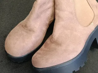 Botines terciopelo marrón talla 36