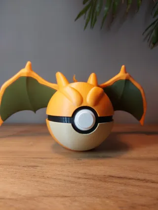 Charizard Ball - Nintendo Cartridge Holder