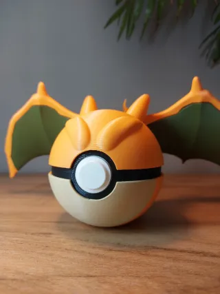 Charizard Ball - Nintendo Cartridge Holder