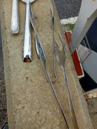 4 Cucchiai Lunghi Inox 18/10 2 pinze