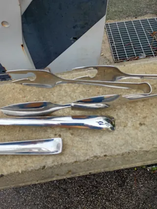 4 Cucchiai Lunghi Inox 18/10 2 pinze