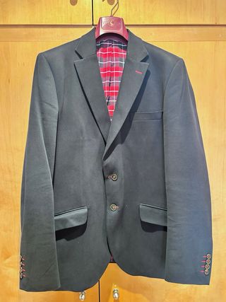 Americana El Ganso Negra Forro Rojo