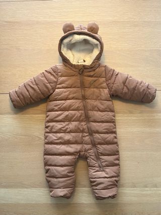Buzo H&M bebé 4-6 meses invierno nieve