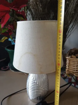 Lampada da tavolo argentata