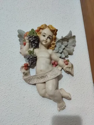 Precioso Ángel de la Abundancia