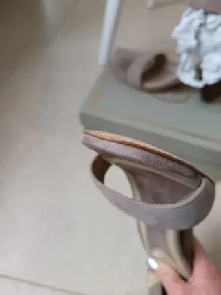 Sandali Ash con cinturino alla caviglia