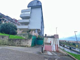 Garaje en venta en General Dávila en Santander