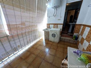 Piso en venta en Linares