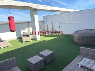 Ático en venta en Ciutat Universitària en Elche