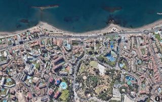 Local comercial en venta en Parque de la Paloma en Benalmádena