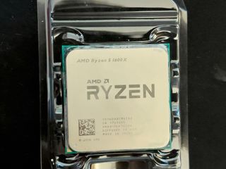 Procesador AMDRyzen 5 1600X con Disipador Original