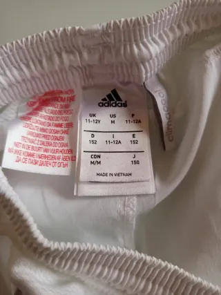 CONJUNTO REAL MADRID 15-16 - TALLA 152 NIÑO 10/12