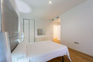 Piso en venta en San Luis en Almería