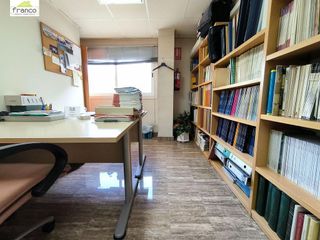 Oficina en venta en Juan Carlos I en Murcia