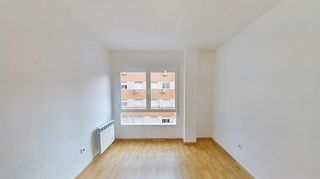 Piso en venta en El Nido-Las Fuentes en Parla