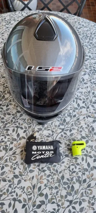 Casco Moto LS2 Talla S con Visera Solar